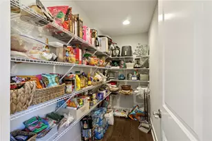 216 Hickory Ln, Adams Township, PA 16046 - Photo 14