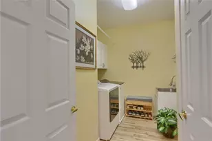 4018 Waterdam Cmns, Mt Pleasant Twp, PA 15057 - Photo 26