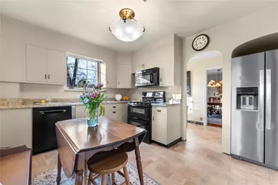 126 Altadena Dr, Pittsburgh, PA 15228 - Photo 18