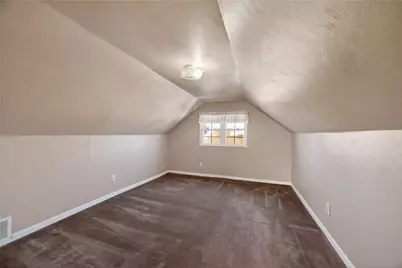 3553 Oakleaf Rd, Pittsburgh, PA 15227 - Photo 14