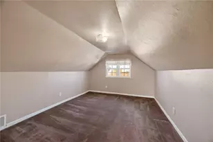 3553 Oakleaf Rd, Pittsburgh, PA 15227 - Photo 14