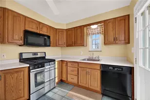 3553 Oakleaf Rd, Pittsburgh, PA 15227 - Photo 10