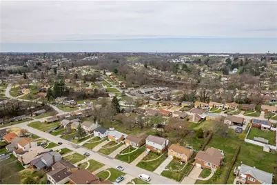 658 Elaine Drive, Pittsburgh, PA 15236 - Photo 16