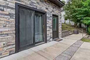 446 Wyola, Pittsburgh, PA 15211 - Photo 6