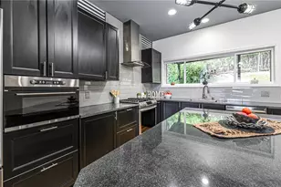 446 Wyola, Pittsburgh, PA 15211 - Photo 14