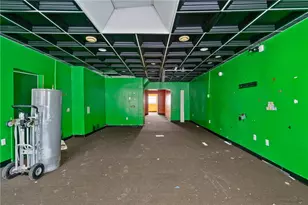 1902 Brownsville Rd, Pittsburgh, PA 15210 - Photo 4