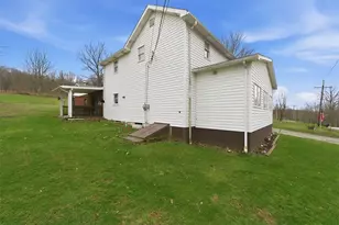 1644 Strangford Rd, Burrel-Blacklick, PA 15717 - Photo 6