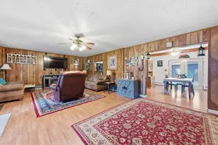 1644 Strangford Rd, Burrel-Blacklick, PA 15717 - Photo 8