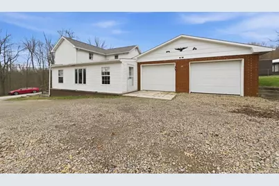 1644 Strangford Rd, Burrel-Blacklick, PA 15717 - Photo 2