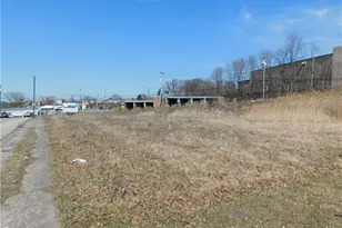 32 Coolspring St, Uniontown, PA 15401 - Photo 1