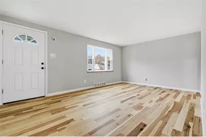 260 Mohawk Dr, Elizabeth Twp/Boro, PA 15135 - Photo 14