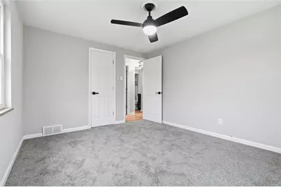 260 Mohawk Dr, Elizabeth Twp/Boro, PA 15135 - Photo 32