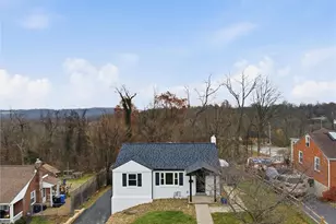 260 Mohawk Dr, Elizabeth Twp/Boro, PA 15135 - Photo 4