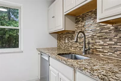 723 Heartwood Dr, Monroeville, PA 15146 - Photo 10