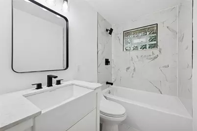 723 Heartwood Dr, Monroeville, PA 15146 - Photo 12