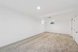 723 Heartwood Dr, Monroeville, PA 15146 - Photo 20