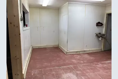 65 Broadway Ave, Wheatland, PA 16161 - Photo 28