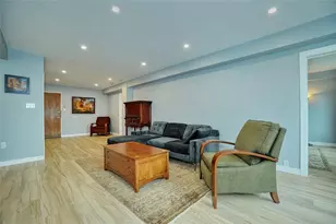 320 Fort Duquesne Blvd, Downtown Pgh, PA 15222 - Photo 10