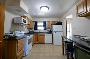 2046 Pioneer Ave, Pittsburgh, PA 15226 - Photo 4