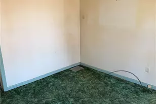 1015 Cascade Rd, Monaca, PA 15061 - Photo 6