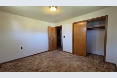 323 Indiana Avenue, Avonmore, PA 15618 - Photo 6