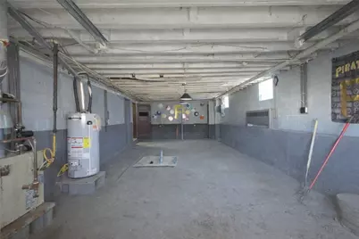 323 Indiana Avenue, Avonmore, PA 15618 - Photo 12