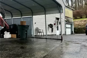 270 Broadlawn Dr, Elizabeth Twp/Boro, PA 15037 - Photo 2