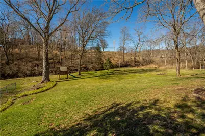 2611 Autumnwood Drive, Pittsburgh, PA 15116 - Photo 30