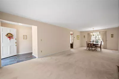 2611 Autumnwood Drive, Pittsburgh, PA 15116 - Photo 4