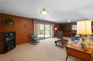 2611 Autumnwood Dr, Pittsburgh, PA 15116 - Photo 22