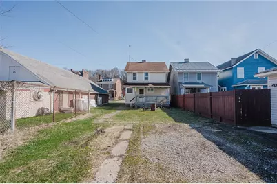 719 Woodward Ave, Kittanning, PA 16201 - Photo 4