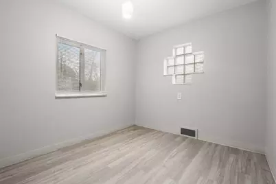 711 Gaywood Dr, Blackridge, PA 15235 - Photo 14