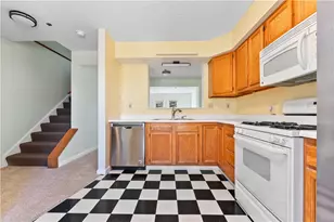 1317 Meadowbrook Dr, North Strabane, PA 15317 - Photo 12