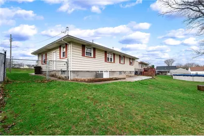 695 Crowder Ave, Sharon, PA 16146 - Photo 4