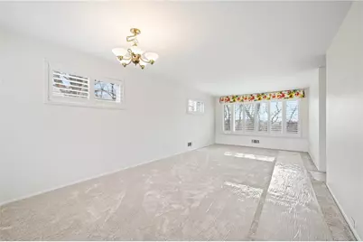 319 Ilex Dr, Ross Twp, PA 15237 - Photo 6