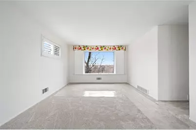 319 Ilex Dr, Ross Twp, PA 15237 - Photo 8