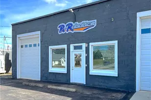 205 S 10th St, Sharpsville, PA 16150 - Photo 1