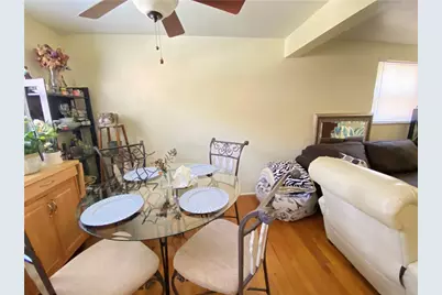 542 Maytide St, Pittsburgh, PA 15227 - Photo 10