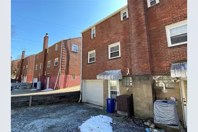 542 Maytide St, Pittsburgh, PA 15227 - Photo 8