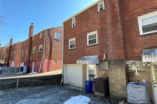 542 Maytide St, Pittsburgh, PA 15227 - Photo 8