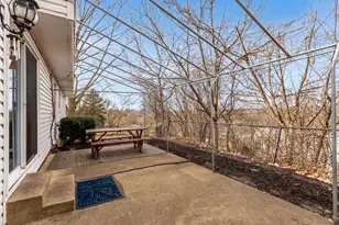 341 Carmell Dr, Pittsburgh, PA 15241 - Photo 36