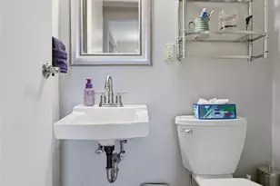 341 Carmell Dr, Pittsburgh, PA 15241 - Photo 16