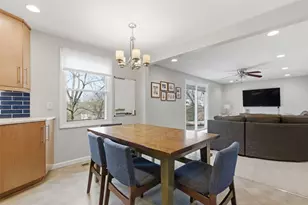 341 Carmell Dr, Pittsburgh, PA 15241 - Photo 12