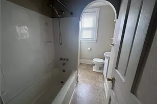 602 E 17th Ave, Munhall, PA 15120 - Photo 12