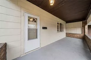 620 Broadway Ave, Stowe Township, PA 15136 - Photo 2