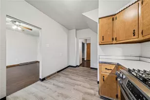 620 Broadway Ave, Stowe Township, PA 15136 - Photo 8