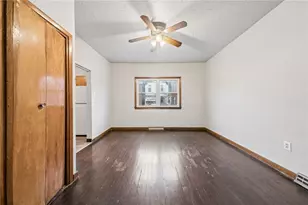 620 Broadway Ave, Stowe Township, PA 15136 - Photo 4