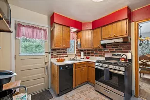 246 Byron Rd, Ross Twp, PA 15237 - Photo 10