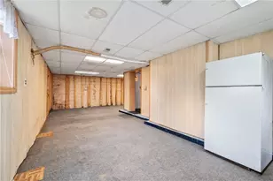 246 Byron Rd, Ross Twp, PA 15237 - Photo 22