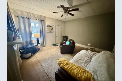 606 E 17th Ave, Munhall, PA 15120 - Photo 4